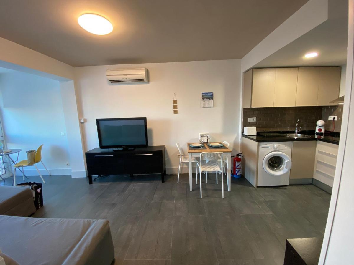 Precioso Apartamento La Carihuela Torremolinos Luaran gambar