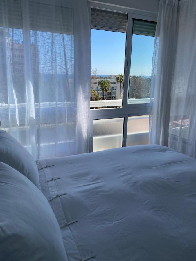 Precioso Apartamento La Carihuela Torremolinos Luaran gambar
